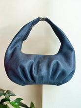 Handcrafted Leather Bag l Leather Hobo l Washed Bag l Women's Leather Bag l Premium Leather Bag l Wrist bag