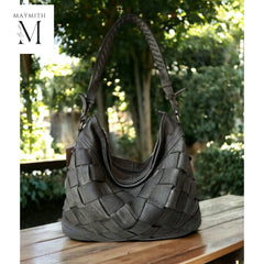 Leather bag l Handcrafted leather handbag l Ladies handbag l women's bag l Premium Leather l Washed handbag l shoulder bag l Vintage style