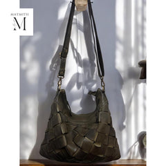 Leather bag l Handcrafted leather handbag l Ladies handbag l women's bag l Premium Leather l Washed handbag l shoulder bag l Vintage style